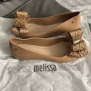 Melissa -Jelly Flats in Beige; Size:8